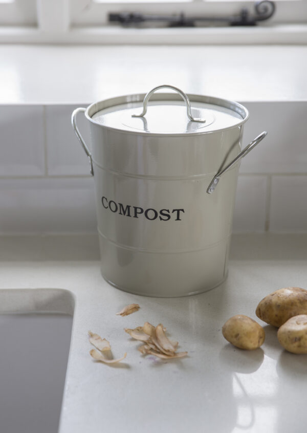 Clay Countertop Compost Bucket